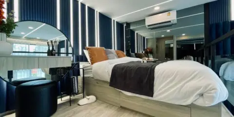 ขายดาวน์ คอนโด ดิ ออริจิ้น สุขุมวิท-สายลวด E22 Station 1 bed room Duo space เพดานสูง 4.2 เมตร รีบจอง