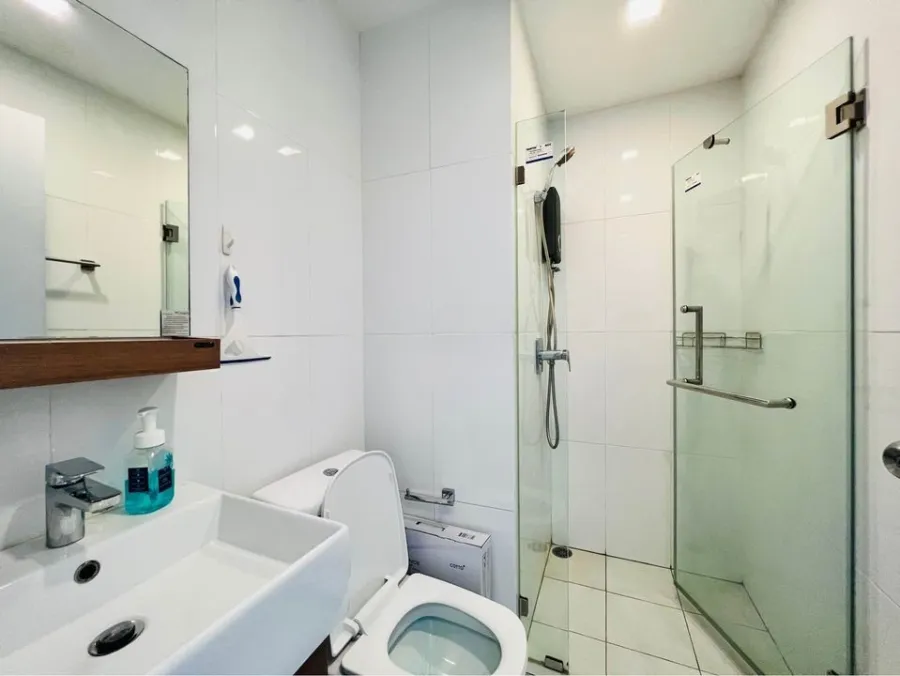 For rent: Condolette Pixel Sathorn, STUDIO room, decorated with furniture. Not booking is a huge mistake.