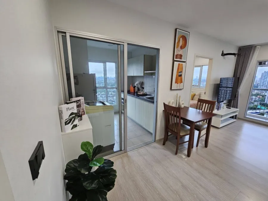 For rent: Aspire Sathorn-Taksin (Timber Zone) apartment. Spacious and ready to move in. Book now!
