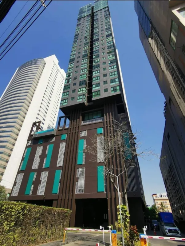 ขาย ให้เช่า คอนโด Astro Chaengwattana 2 ห้องนอน 3 ห้องน้ำ ตกแต่งโทนขาวสะอาดตา เฟอร์ครบ จองเลย