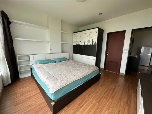 For rent: The Wellington Condo, ready to move in, spacious living space, affordable price. You must hurry to reserve now.
