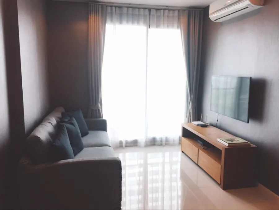 Sell ​​Villa Asoke, very beautiful room, golden location, plus a very good price Buy for yourself or buy as an investment I'm sure you won't be disappointed.