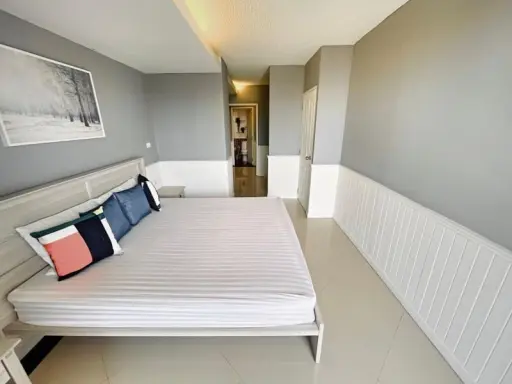 Condo for rent, Waterford Sukhumvit 50, beautiful room, fully furnished, ready to move in, near the BTS, convenient transportation