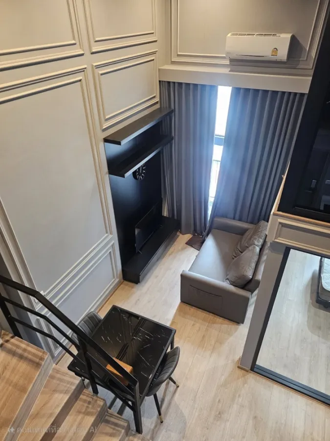 For rent: IDEO RAMA 9–ASOKE, high ceiling, airy, spacious, lots of usable space, comes with complete amenities. Don't miss it!