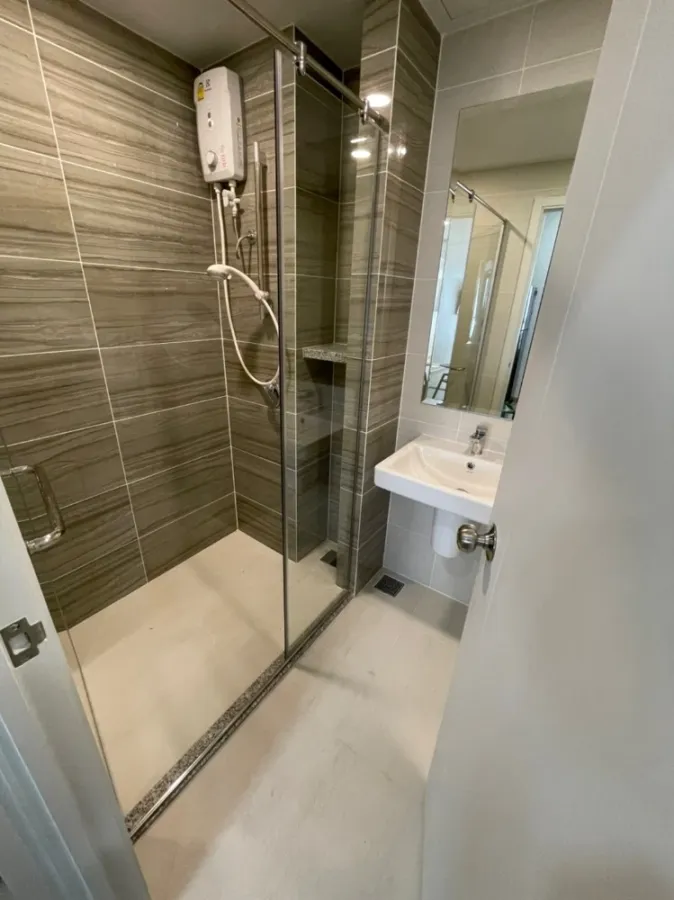 ให้เช่า Supalai Loft Prajadhipok-Wongwian Yai ชั้น 10 วิวสระ แต่งครบ พร้อมอยู่ จองเลยจ้า