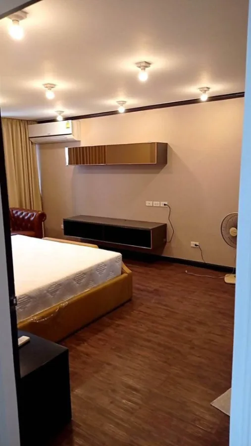 Sale/Rent!! Condo The Waterford Park Sukhumvit 53, luxurious room, convenient transportation, don't miss it!!