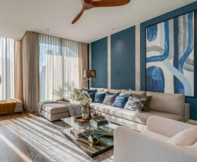 Sell down kraam sukhumvit 26 good direction with some furniture, high floor, good view, ready to own today, do not miss.