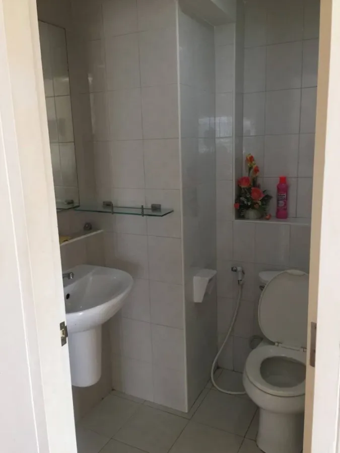 ขาย คอนโด วัน ลาดพร้าว 28 ห้องมุม 1 ห้องนอนพร้อม walk-in closet พร้อมเฟอร์ หิ้วกระเป๋าอยู่ได้เลย.