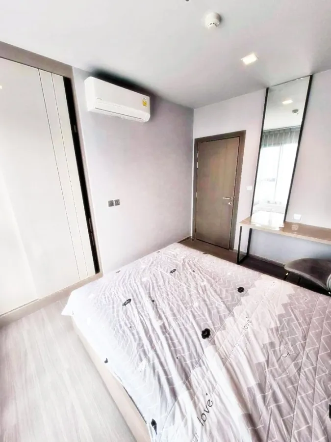 For rent urgently!! Condo Life Asoke-Rama 9, complete facilities Ready to move in. Hurry up to reserve!!