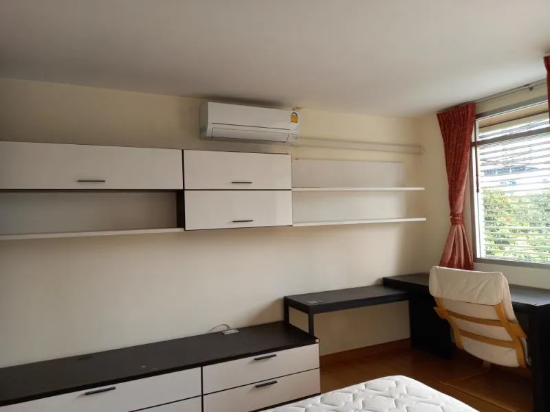 Urgent for rent !! Condo The Link Sukhumvit 50, beautiful room, newly renovated, close to BTS On Nut and Century Department Store. Answer all needs, book now !!