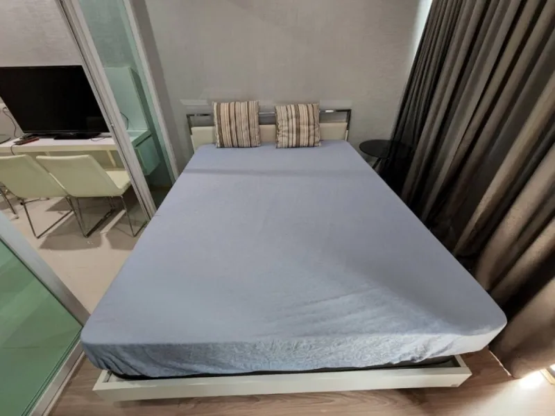 ขาย/ให้เช่า เอสโทร คอนโดมิเนียม 1ห้องนอน 1ห้องน้ำ ขนาด 28 ตร.ม. ชั้นที่ 23 ได้วิวสูง ด่วนจองเลย