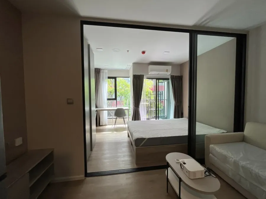 For rent, Kave TU, Building D, 3rd floor, pool view, partitioned room, comes with complete decoration. If interested, hurry and reserve now.