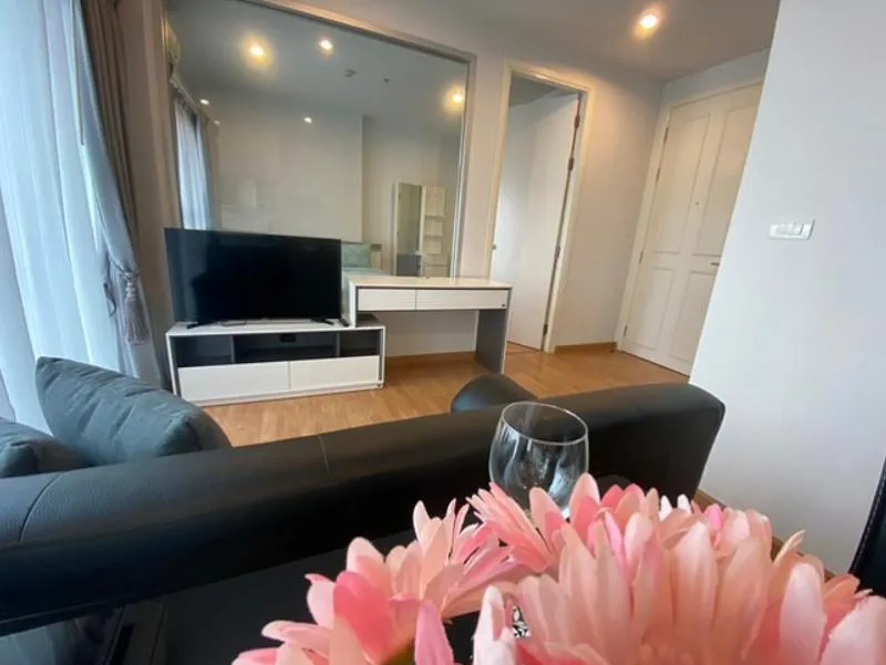 **For Rent** Condo Parkland @ Petchkasem, room size 35 sq.m., 1 bedroom, 1 bathroom, urgently interested, book now.