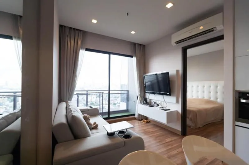 Ivy Ampio for sale, beautiful room, fully furnished, great view