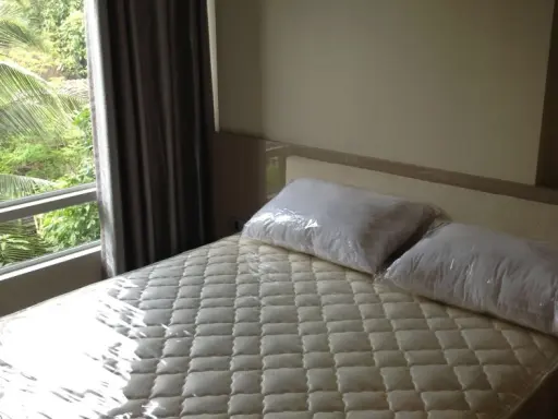 Condo for sale, The Crest Sukhumvit 49, room never rented. fully furnished ready to move in If interested, hurry to reserve.