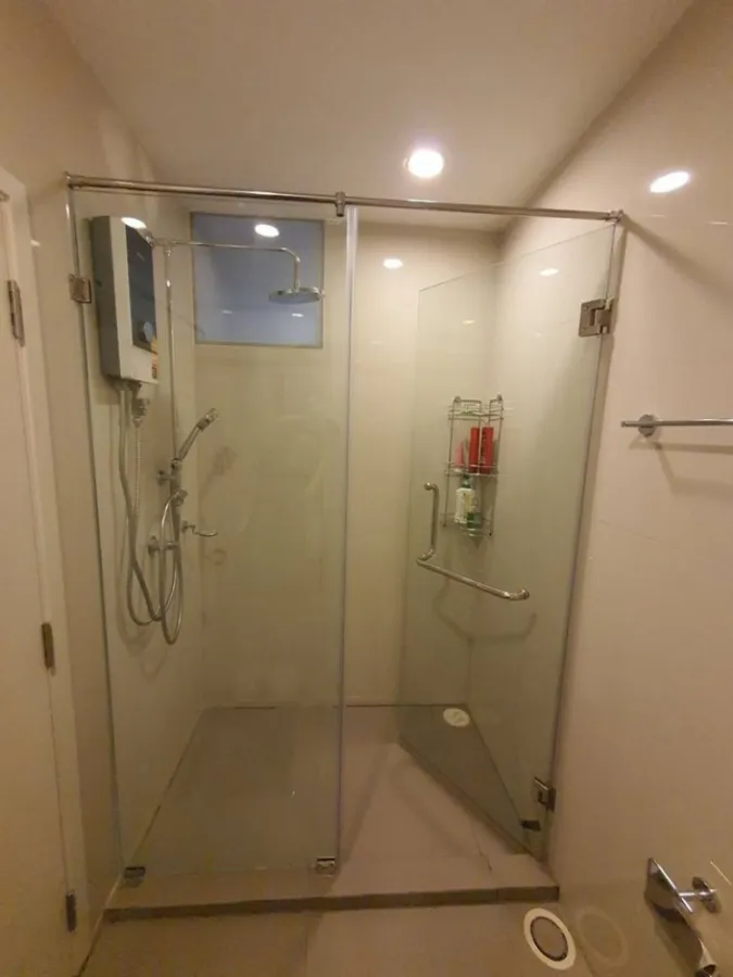 Sale Blossom Condo at Fashion, beautiful room, well decorated. Fully furnished, ready to move in, don't miss it!!