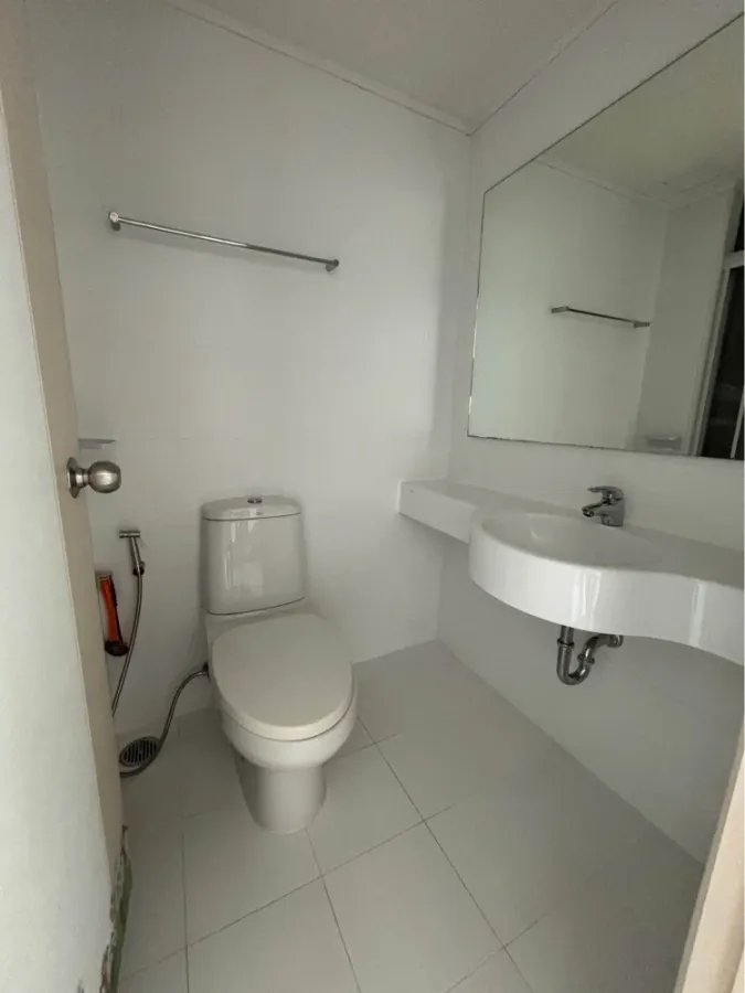 ขาย Condo Lumpini Parkbeach Jomtien ห้องพร้อมอยู่ เฟอร์ + เครื่องใช้ไฟฟ้าพร้อม จองเลย ห้ามพลาด +++