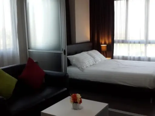 Hurry up. Beautiful room, decorated to be very livable, neat, looks classy for rent, D Condo Rangsit