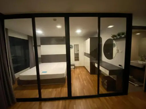 ให้เช่า Living Avenue Bangsaen ห้องสตูดิโอ ทำเลดี เฟอร์และเครื่องใช้ไฟฟ้าครบครัน จองเลย
