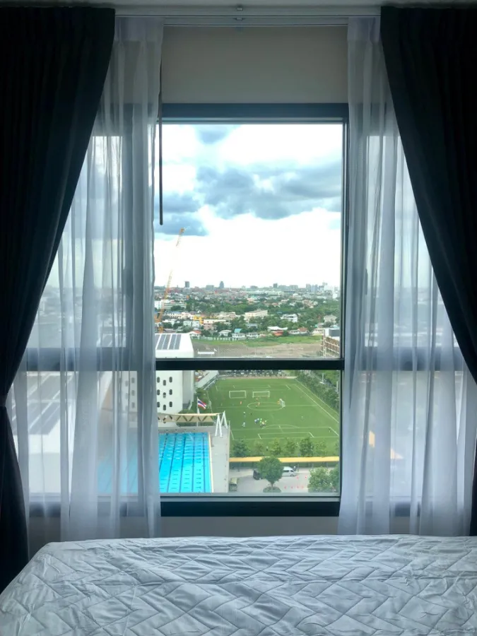 Condo for sale/rent the base park east furniture. Air conditioner With electrical appliances, do not miss