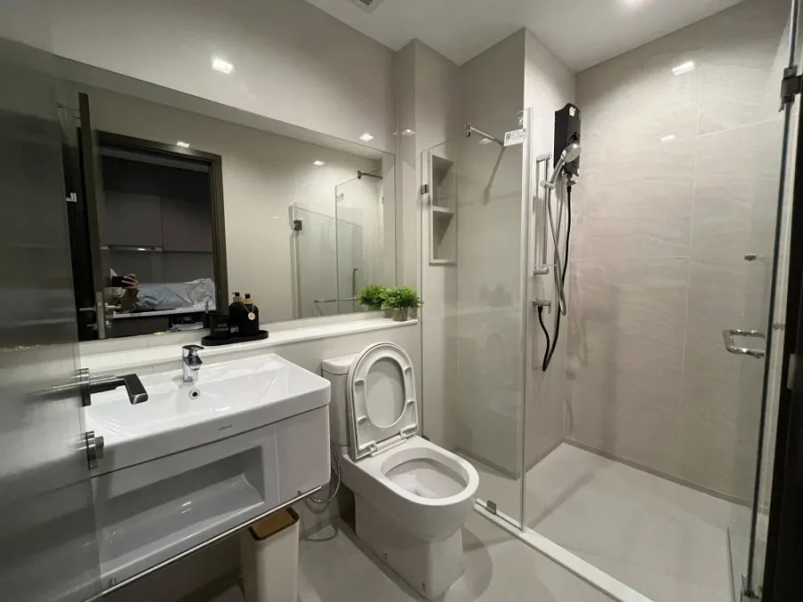 For rent: Life Ladprao Valley, beautiful room, built-in marble bedroom wall, very cool, fully furnished. Can you not reserve it?