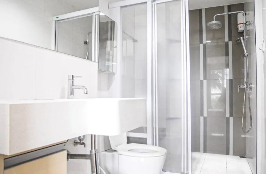 Condo for rent, Rhythm Ratchada, spacious room Comes with a great pool view. Book now, first come first served.