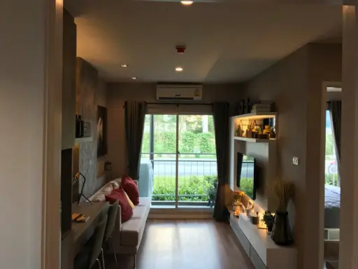 - Rent lumpini place bangna km.3, 4th floor, building A, completely renovated room, comfortable and chic, don't miss it -