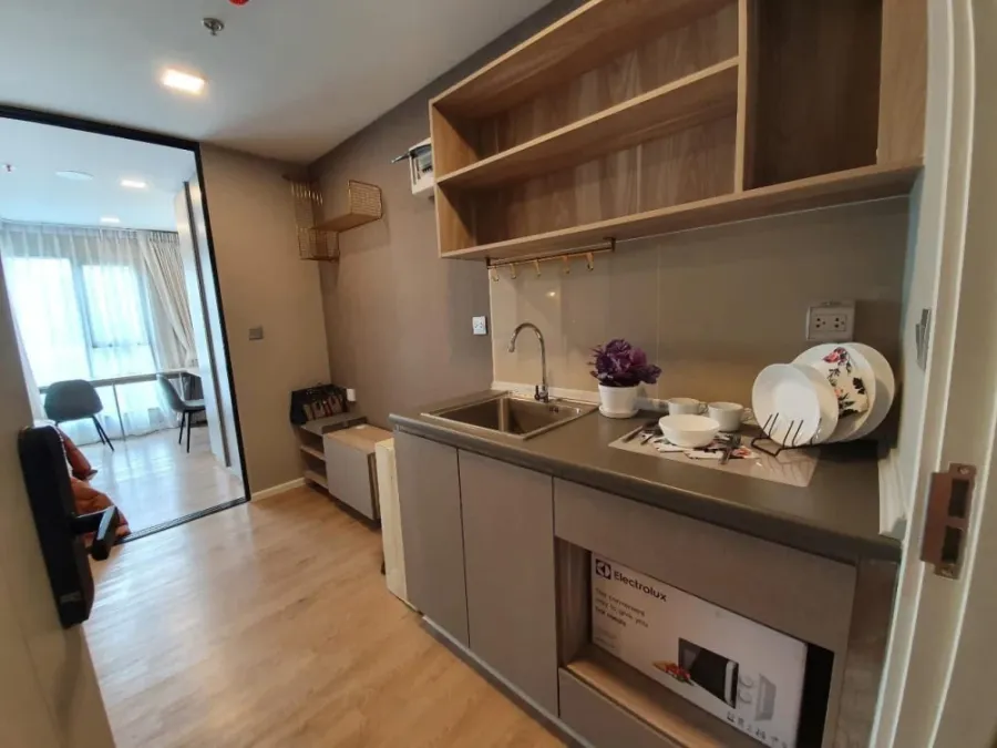 For rent: Kave TU, stunningly decorated room with high-quality built-in furniture. You'll regret missing out!