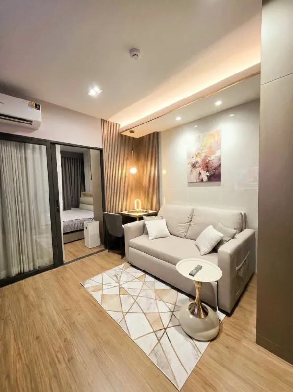 ให้เช่า The Livin Ramkhamhaeng ห้องพักสไตล์ Modern-Luxury ตกแต่งสวยงามพร้อมอยู่ อัดแน่นด้วยแกดเจ็ตล้ำๆ รีบจองเลย
