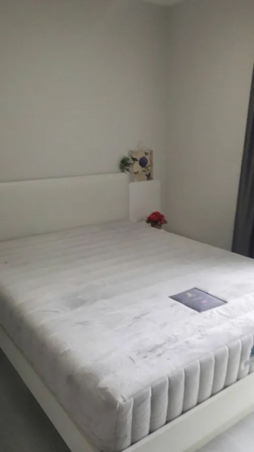 Sale Greene Condo Chaengwattana, bathroom, fully furnished, electrical appliances are ready. Get a view of Chaeng Watthana Road. Must reserve.