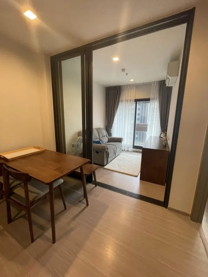 Condo for rent: Life Asoke Hype, high floor, very good atmosphere. Complete electrical appliances, all in one place, move quickly.