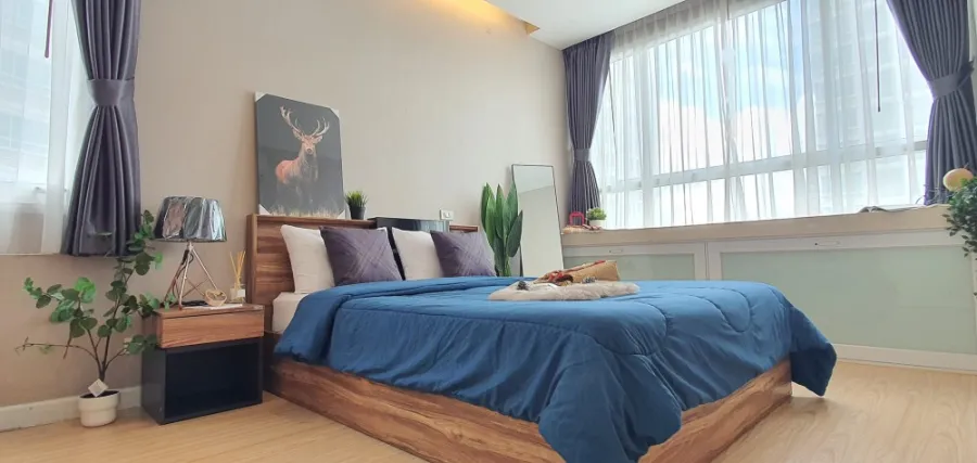 For sale, for rent TC Green Rama 9, beautifully decorated room, high floor, amazing view, meets your needs, hurry and book now.