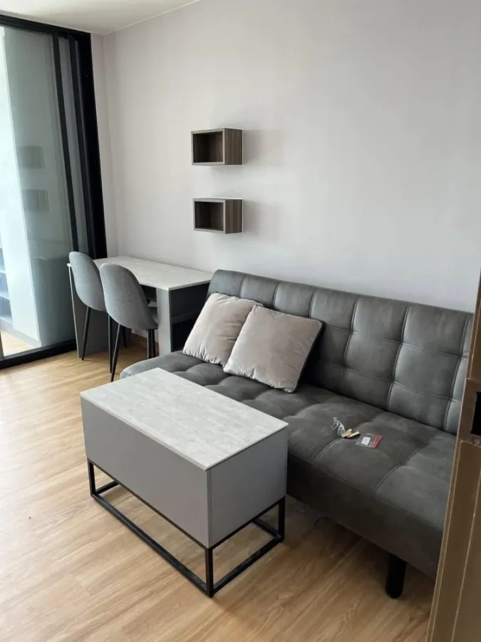 For rent The Cube Loft Srinakarin-Theparak ห้องกั้นแยกชัดเจน ราคาจับต้องได้ รีบมาจองเลย