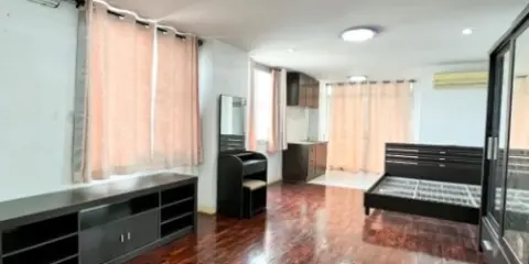 ขายคอนโด เอกสิน ห้องสตูดิโอ พร้อมอยู่ สิ่งอำนวยความสะดวกครบ ต้องรีบจองเลย