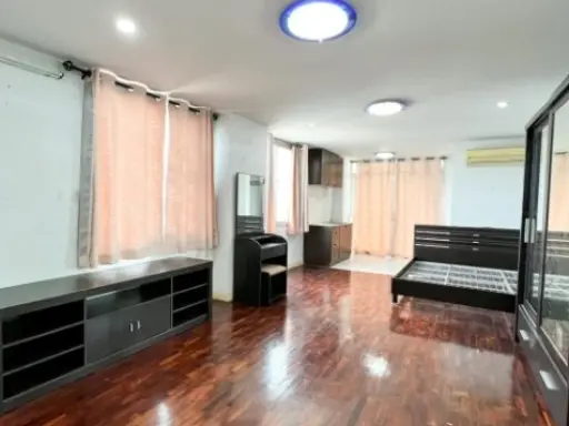 ขายคอนโด เอกสิน ห้องสตูดิโอ พร้อมอยู่ สิ่งอำนวยความสะดวกครบ ต้องรีบจองเลย images