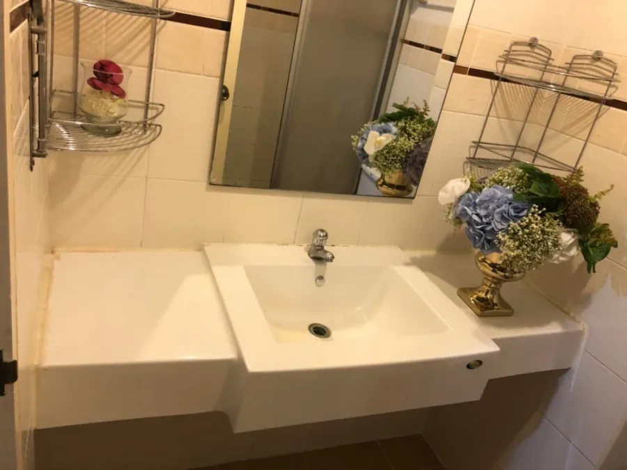 For rent!! Condo Lumpini Ville Cultural Center, beautiful room, great price, comes with complete amenities. Book now!!