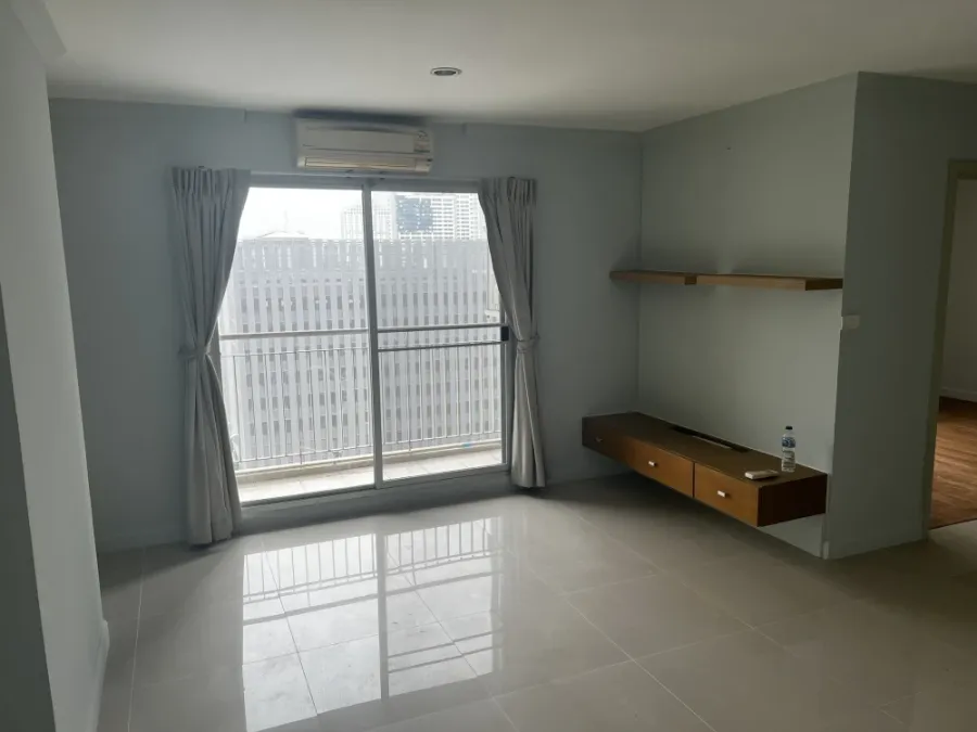 Condo for rent, Lumpini Place Rama 9-Ratchada. Beautiful room, fully furnished, comfortable living. Book now!!