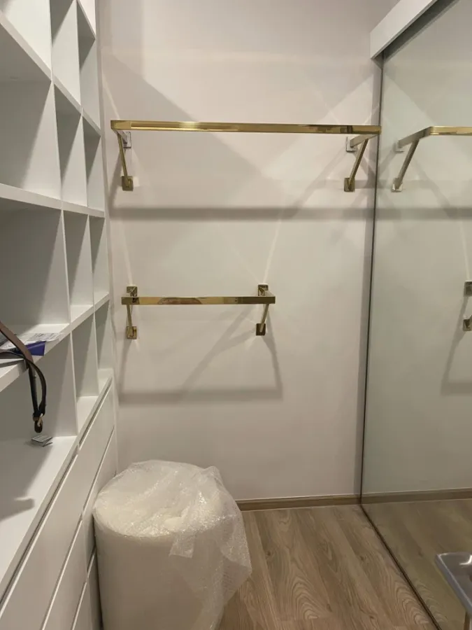 ขาย Oka Haus Sukhumvit 36 ห้องสวย พร้อมบิ้วอินเฟอร์นิเจอร์อย่างดี สนใจรีบจองเลย