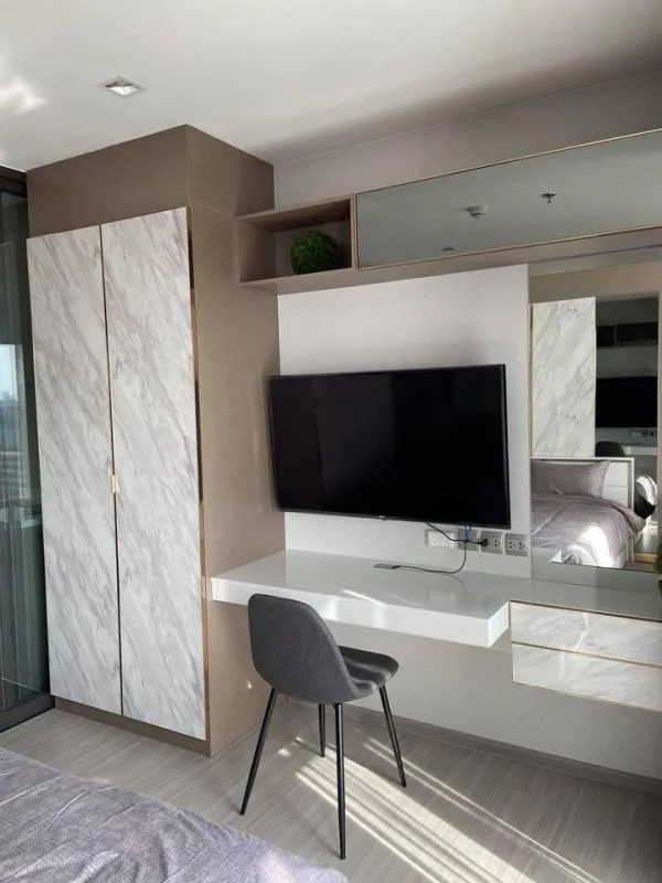 Open for rent !!! Condo Life Sukhumvit 62, beautiful room, good view, convenient transportation, ready to book !!!