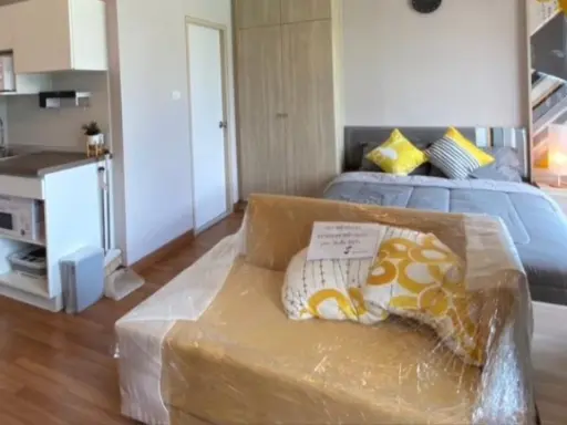 For rent, Lumpini Park Vibhavadi-Chatuchak, 4th floor, with furniture and electrical appliances, hurry up and book now.