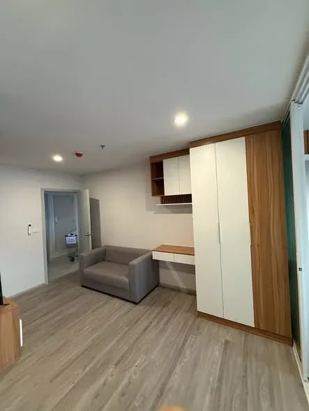 ให้เช่าด่วนๆ Regent Home Bangna ห้องน่าอยู่ สิ่งอำนวยความสะดวกครบ บิ้วอินท์อย่งดี รีบมาจองเลย อย่ารอช้า