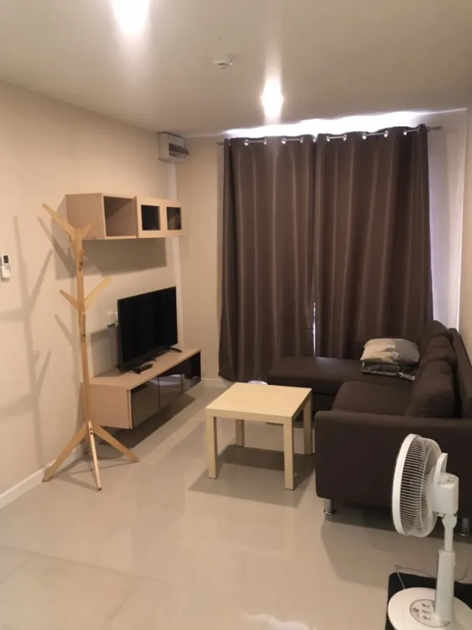 For rent JW Condo @ Donmuang ห้องน่าอยู่ เฟอร์นิเจอร์ครบ พร้อมเครื่องซักผ้าอย่างดี แบบนี้ต้องรีบจอง