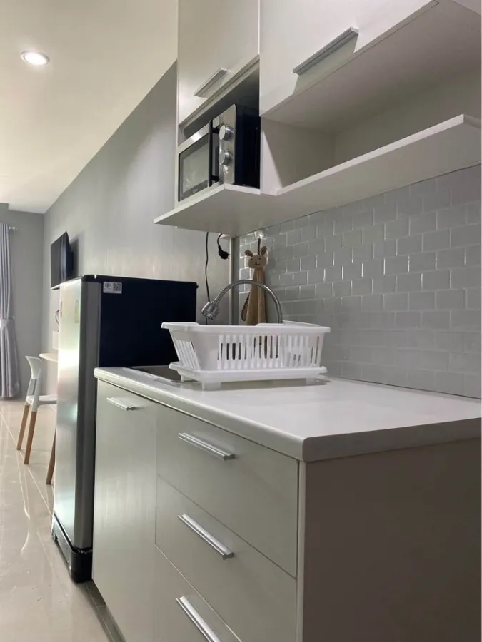 For rent: Asakan Place Srinakarin, a nice room, comes with furniture, electrical appliances, just drag your bags and move in.