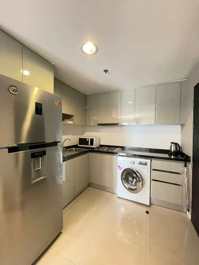 Belle Grand Rama 9 for sale, spacious room, large sofa, unblocked view, don't just look at it, hurry up and book.