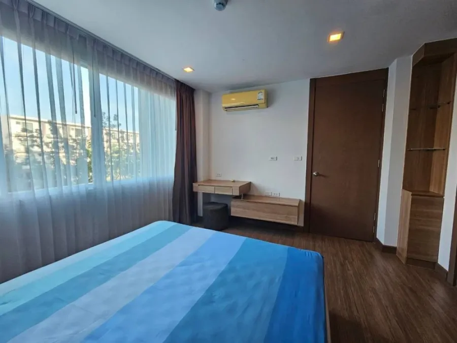 For rent Green Lake Condo Sriracha ห้องกว้างขวาง มาพร้อมพื้นที่ใช้สอย ราคาดี รีบมาจองเลย