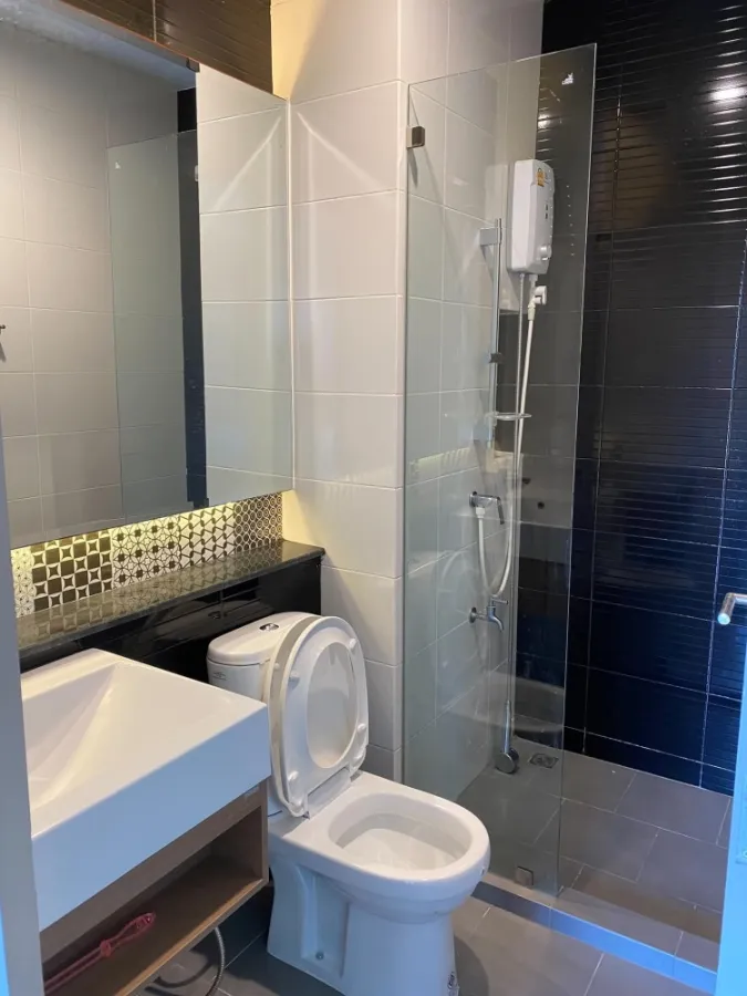 Urgent sale, Condo Sale Salaya, 1 bedroom, 1 bathroom, complete amenities. If you don't reserve, you will regret it.