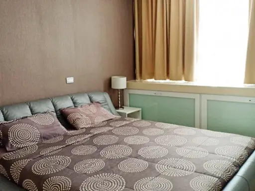 ให้เช่า!! คอนโด ที.ซี. กรีน one-bedroom ชั้น 31 ห้องสวย เฟอร์นิเจอร์ครบ พร้อมเข้าอยู่ ห้ามพลาด!! images