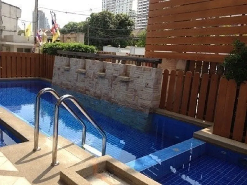 ขาย ให้เช่า เดอะ นิช สุขุมวิท 49 ภายในตกแต่งเป็นสัดส่วน ทำเลดี รีบย้ายเลย!!