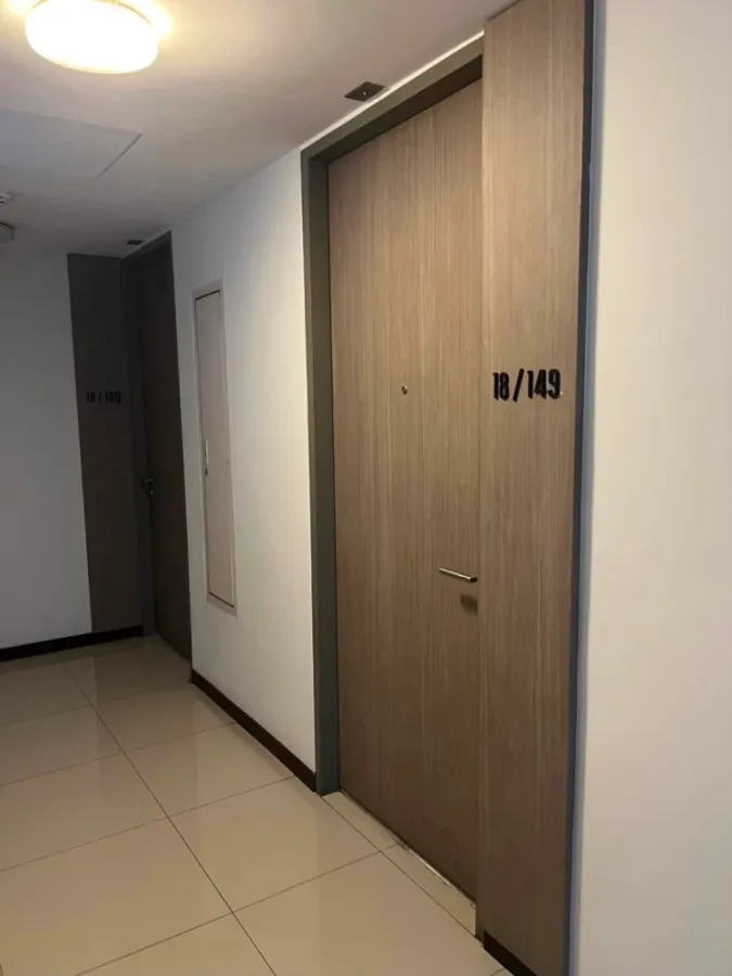 Urgent Sale! Greené Condo Chaengwattana, 12th floor (12A), beautiful view, fully furnished and ready to move in.