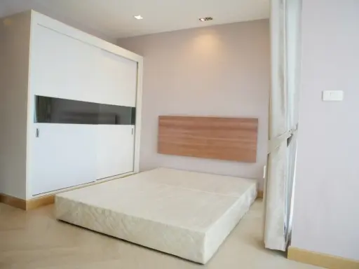 ขายด่วน Casa Condo Asoke-Dindaeng ห้อง Studio ชั้น 16 ได้วิวพระราม 9 ราคาไม่แรง ซื้อเลยจ้า